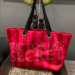 VICTORIAS SECRET LARGE‎ TOTE